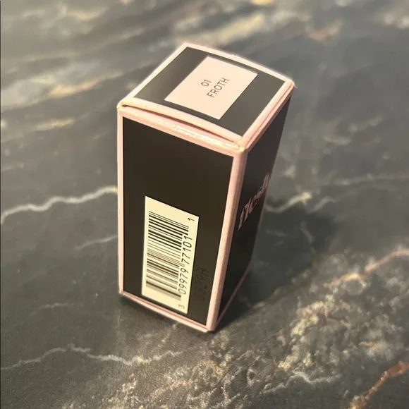 Firm Thickstick Foundation - Froth - Picture 2 of 4